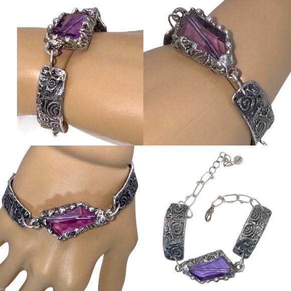 Mixed Media  Artisan Jewelry Crafted With Vintage & Antique Relics & Findings - Picture 3 of 17